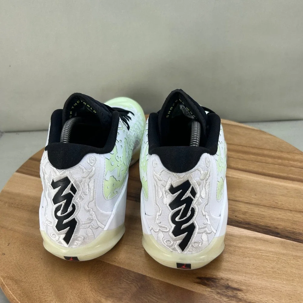 Jordan Zion 3 Shock The World White Black Green DR0675-110 Mens Size 13 Sneaker